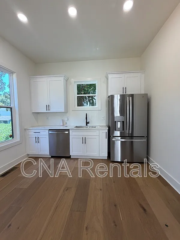 1 bed, 1.0 bath, 350 sqft, $1,250 — Photo 3