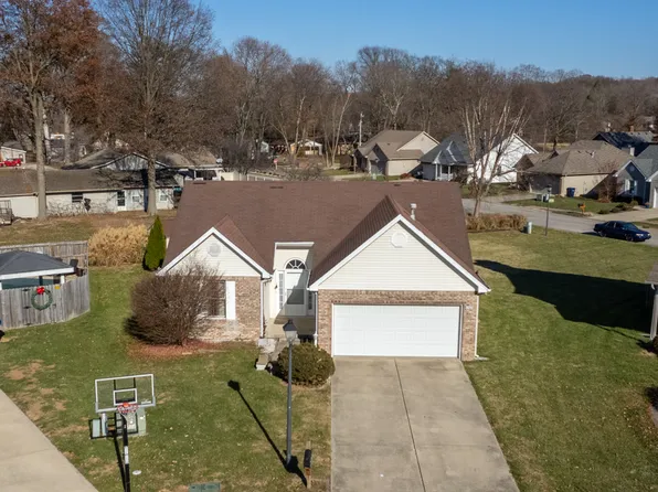 1751 Apple Tree Ct, Terre Haute, IN 47803
