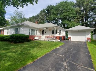 21 Arkwright Ave, Lewiston, ME 04240