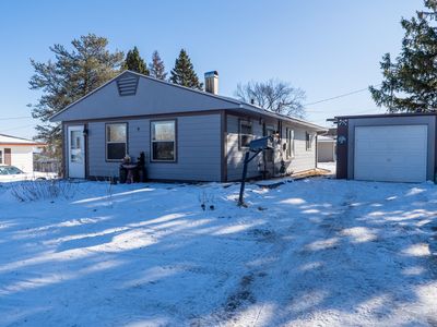 39 Edison Blvd, Silver Bay, MN, 55614