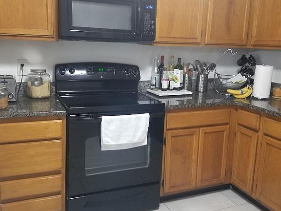 2nd image of 8207 Olympia Ct #8207