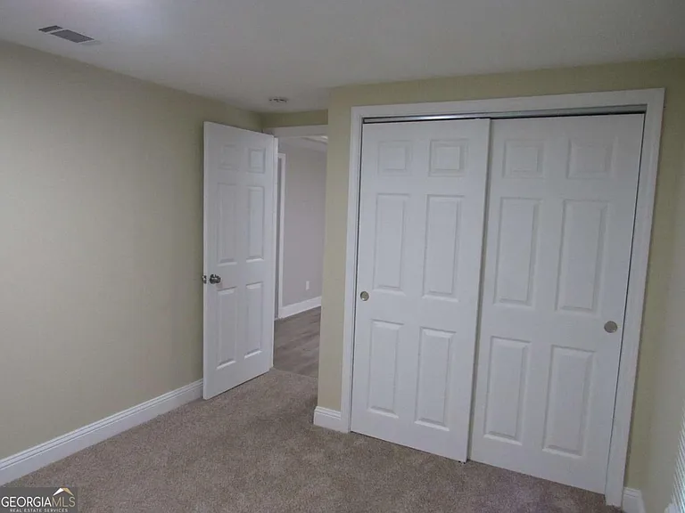 112 Judy Ave — Photo 44