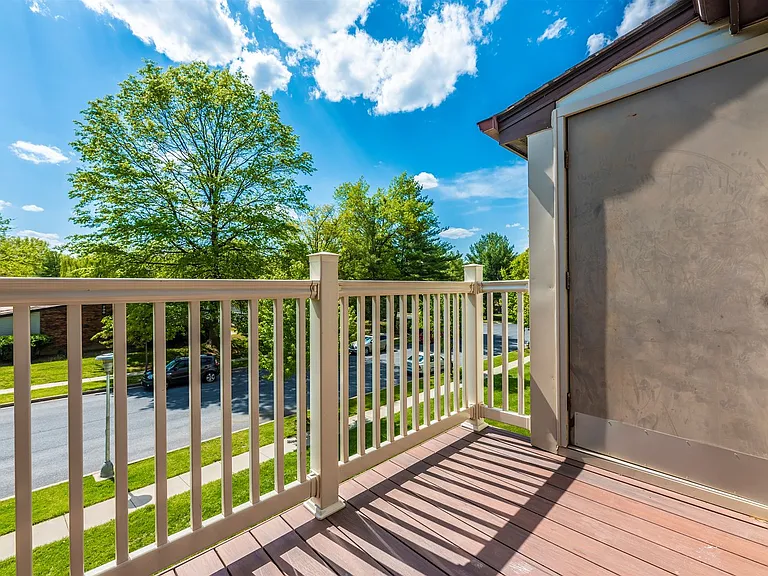 802 Stratford Way #K — Photo 40