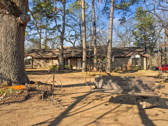 3rd image of 12869 N Highway 259