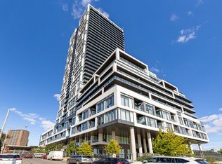 5 Defries St #402, Toronto, ON M5A 0W7