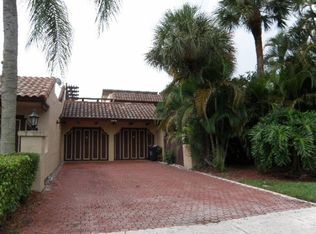 5910 Patio Dr, Boca Raton, FL 33433