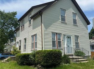 38 Madison St, Pawtucket, RI 02861