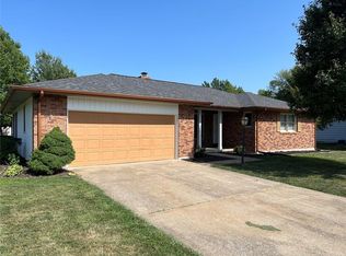 110 Alan Dr, Montgomery City, MO 63361