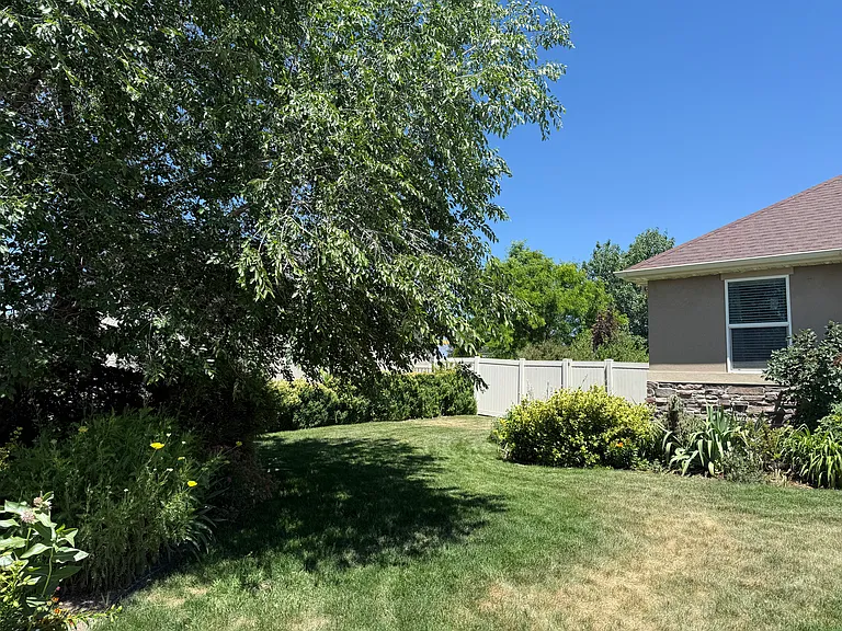 254 N Constitution Dr W — Photo 59