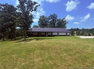 8704 State Road A, Montreal, MO 65591