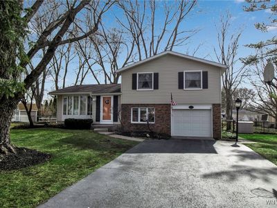 5295 Powers Rd, Orchard Park, NY, 14127