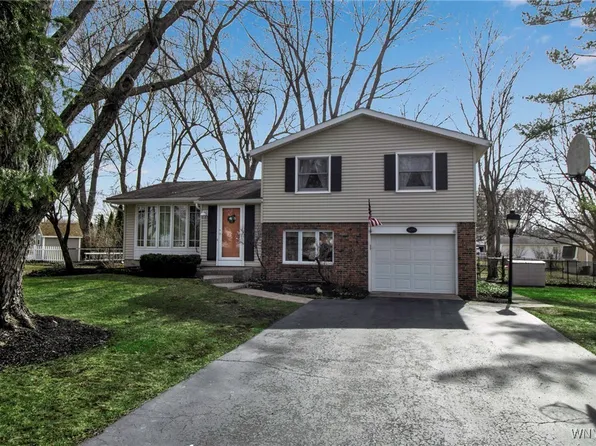 5295 Powers Rd, Orchard Park, NY 14127