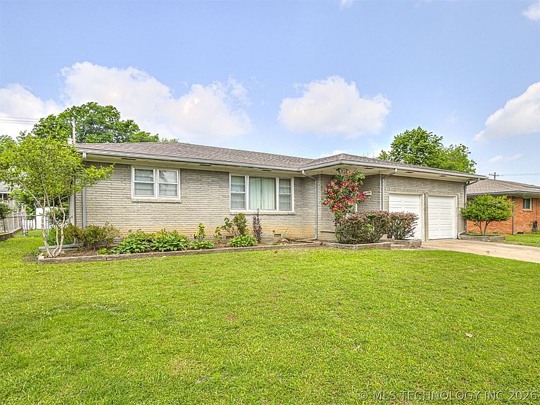 Listing photo 4