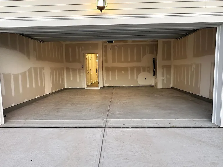 2232 Kasota Ln — Photo 26