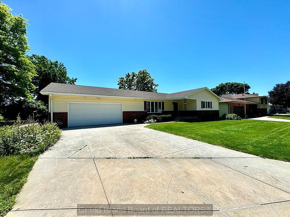 1st image of 2809 Kingston Cir