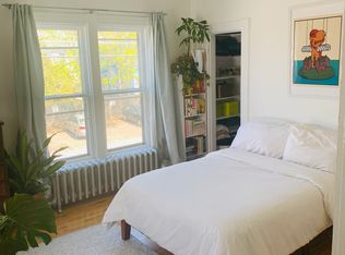 45 Grant St APT 4, Burlington, VT 05401