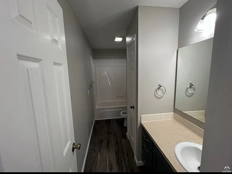 2529 Morningside Dr — Photo 11