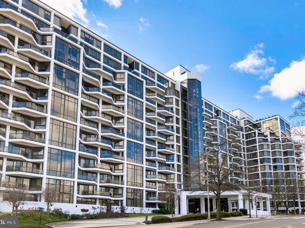1530 Key Blvd APT 828, Arlington, VA 22209
