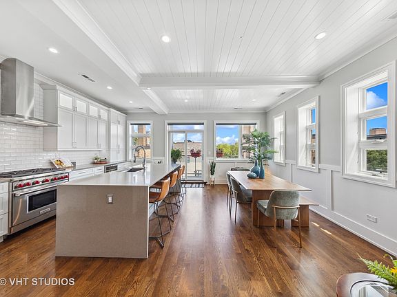 5th image of 2918 N Lakewood Ave #2