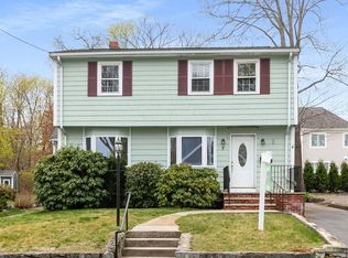 7 Dean Rd, Milton, MA 02186