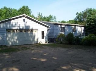 11297 Harness Rd, Little Falls, MN 56345