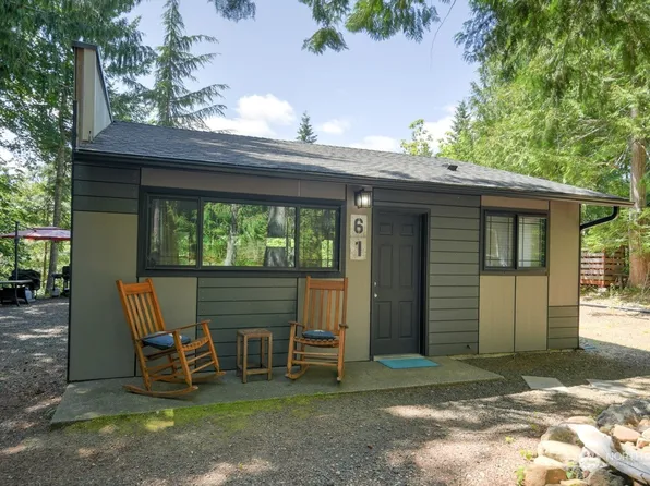 61 E Wynoochee Drive, Hoodsport, WA 98548
