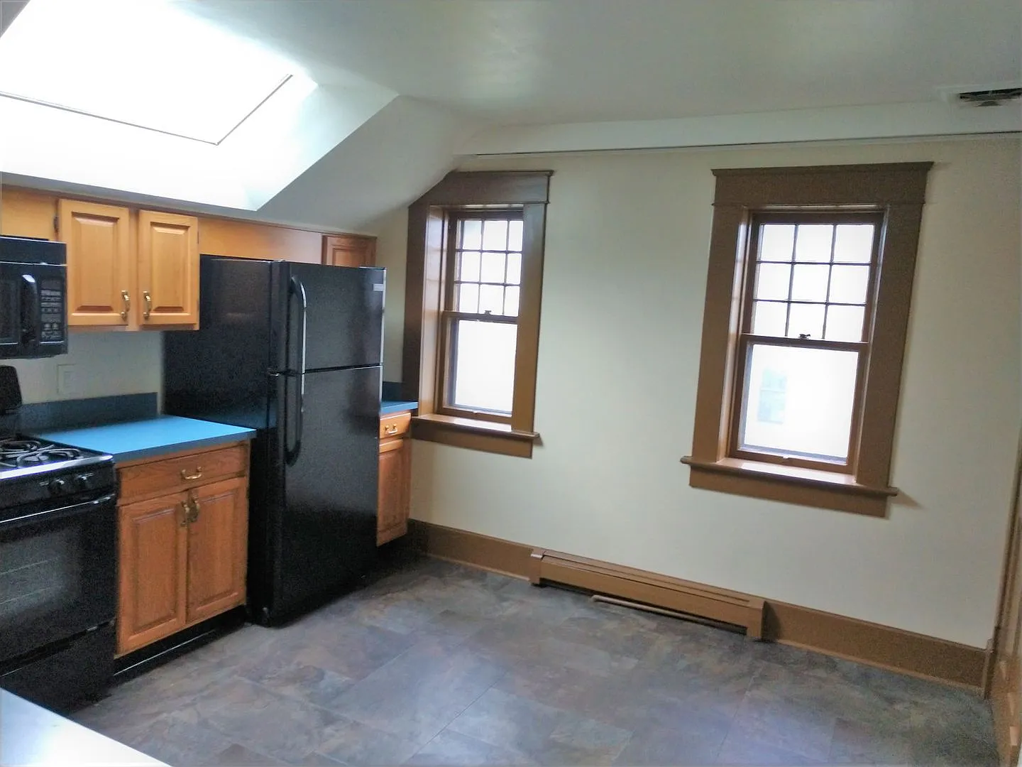 1 Bedroom Carriage House near downtown Goshen. — Photo 3