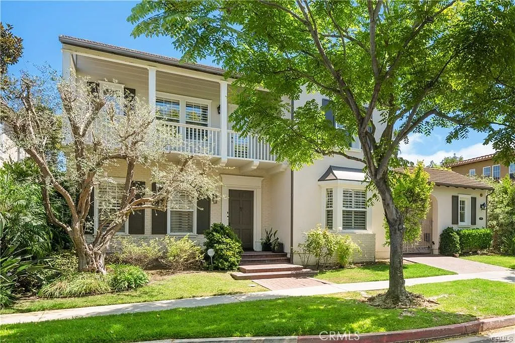 6 bed, 6.5 bath, 5175 sqft, $16,000 — Photo 2