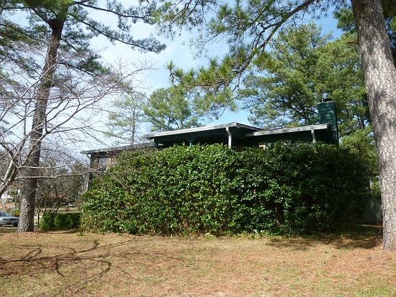 5th image of 4067 Macduff Dr