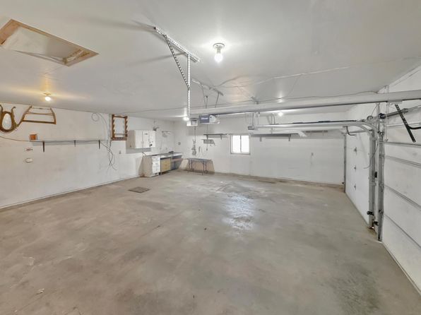 2205 28th St, Slayton, MN 56172