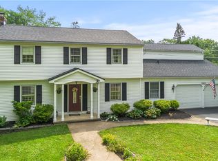 330 Mendon Rd, Pittsford, NY 14534