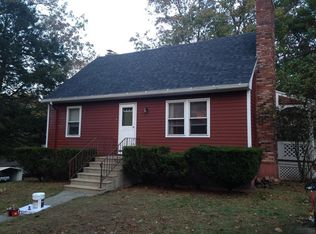 39 Glenview Ave, Southbridge, MA 01550