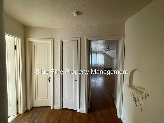 2nd image of 1247 S Emerson Ave Unit 11