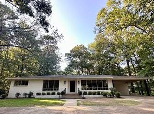 907 Westland Dr, Winona, MS 38967