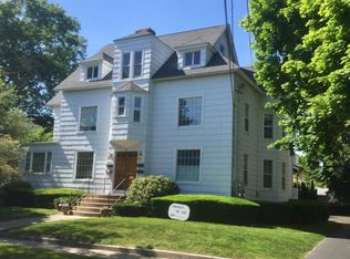 55 E Main St UNIT 1E, Mystic, CT 06355