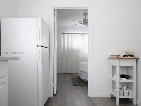 6250 NW Miami Pl #2, Miami, FL 33150