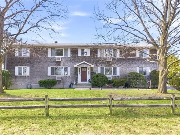 55 Jefferson St, North Attleboro, MA 02760