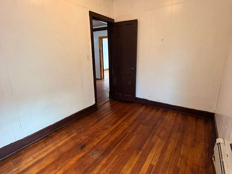 385 Orange St #2 — Photo 17