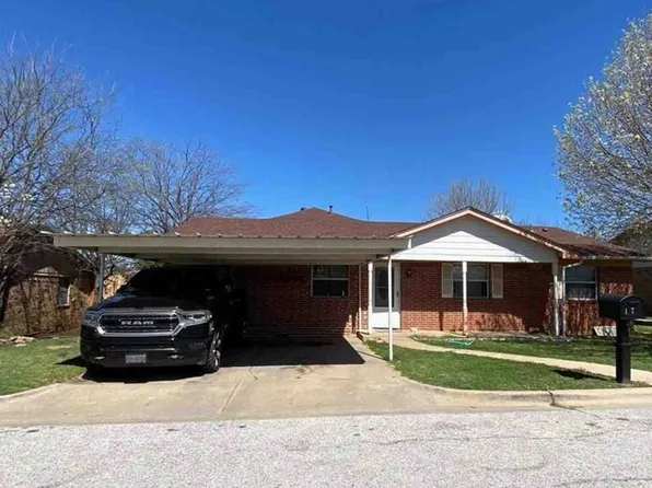 1017 Wootton Ave, Bridgeport, TX 76426