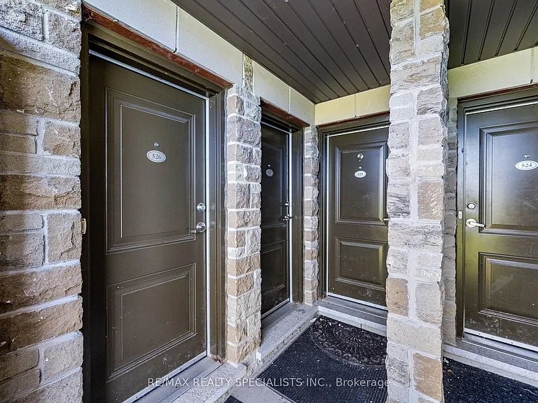 30 Dunsheath Way #527 — Photo 5