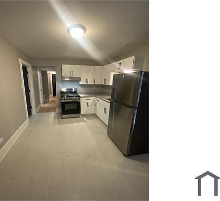 1st image of 8215 S Ellis Ave #304
