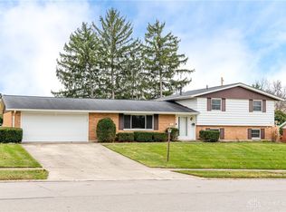 1286 Redbud Dr, Fairborn, OH 45324