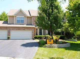 3811 King Richard Ct, St Charles, IL