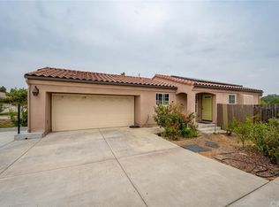 25 Gray Pine Ave, Templeton, CA 93465