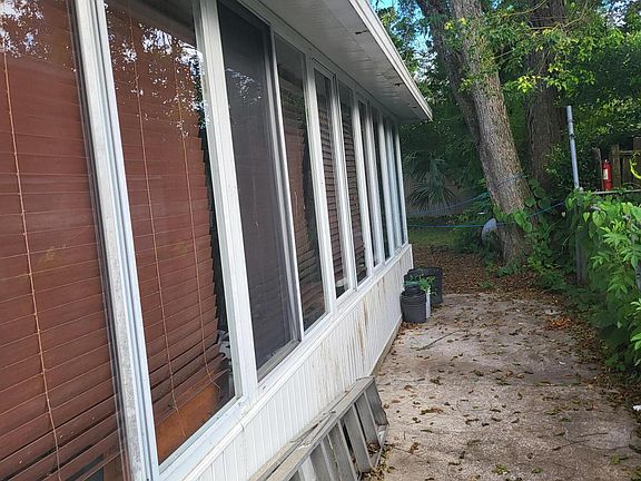 3rd image of 5458 TYLER Avenue