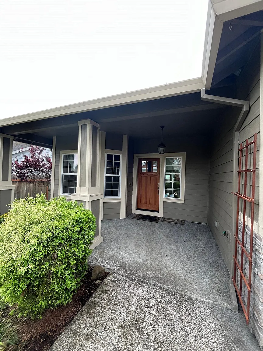 35536 Jakobi St photo 1