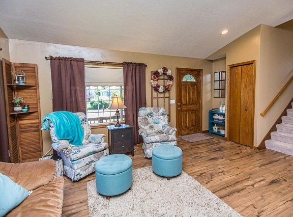 5th image of 1639 Cedar Creek Dr