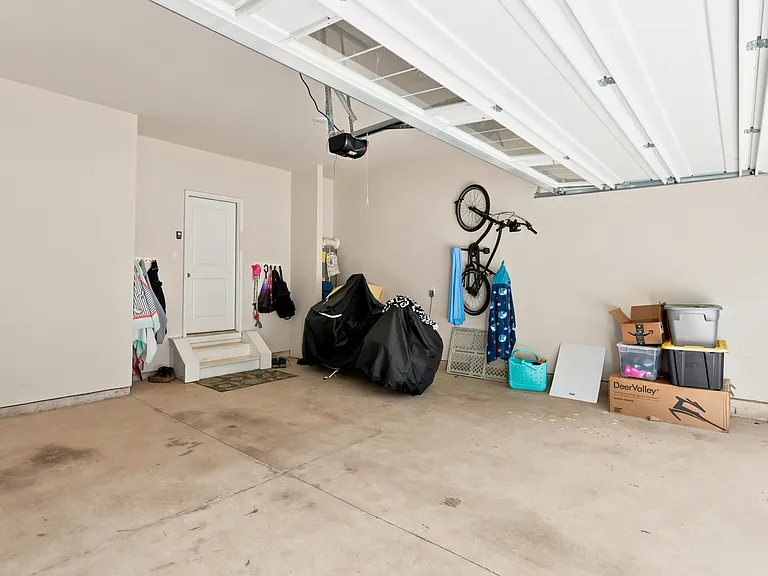 677 Magnolia Dr — Photo 21