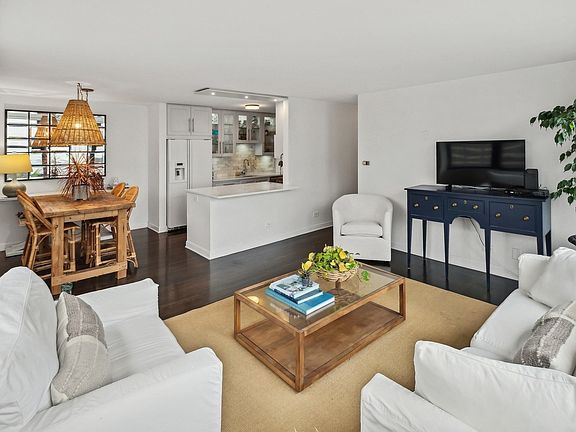 DiningLivingRoom