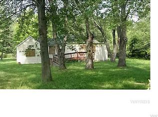 9802 Hardpan Rd, Angola, NY 14006